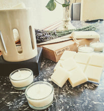 Charger l'image dans la galerie, Tablette de cire végétale parfumée. Env 60h. Fragrances au choix