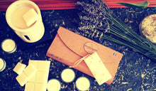 Charger l'image dans la galerie, Coffret de cire aromatique aux huiles essentielles - Relax