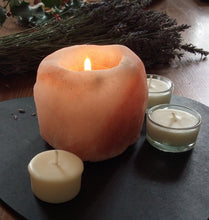 Charger l'image dans la galerie, Bougeoir en cristal de sel de l'Himalaya, 100% naturel