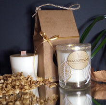 Charger l'image dans la galerie, Bougie décorative - Golden leaf