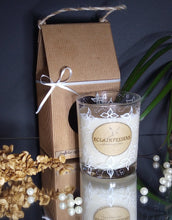 Charger l'image dans la galerie, Bougie décorative - White flowers